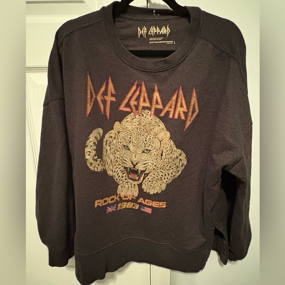 Def Leppard Black Graphic Sweatshirt
